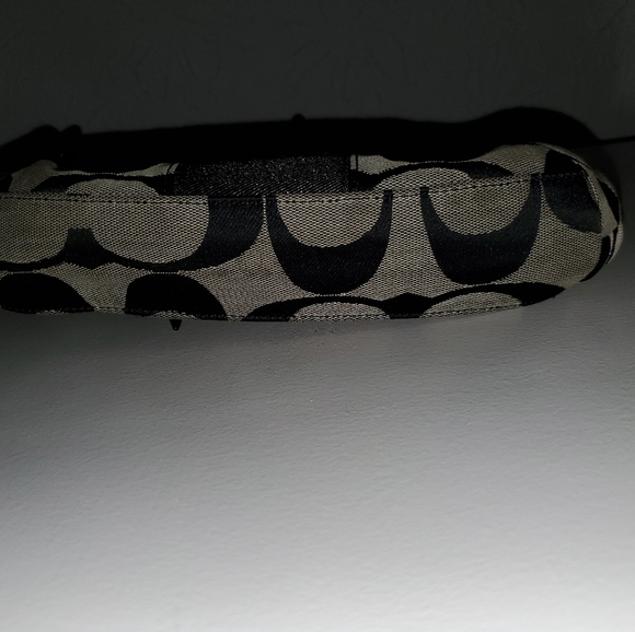 Coach purse - Picture 4 of 5